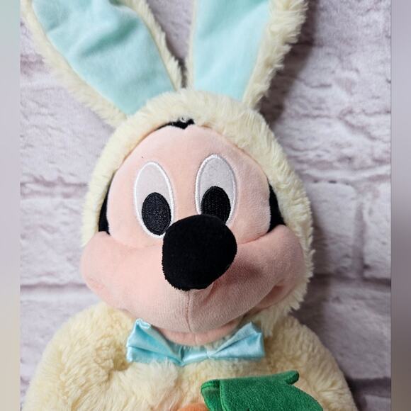 Mickey Mouse Disney Store 2019 easter bunny costume carrot - Picture 5 of 13